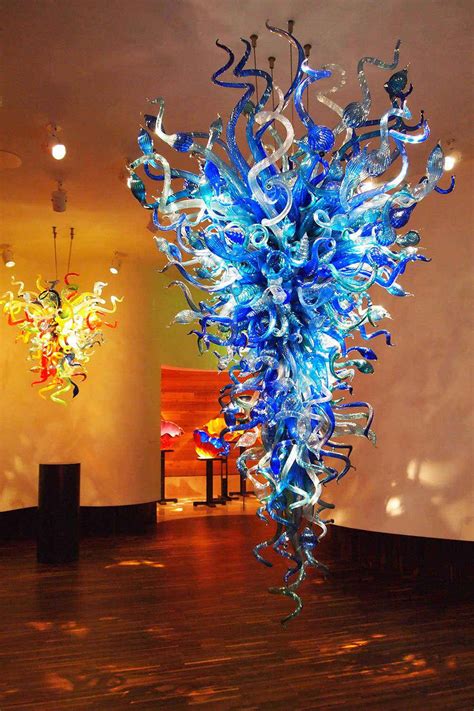 chully|The Chihuly Collection 